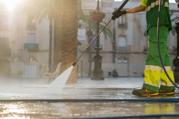 Best Driveway Pressure Washing  in Buchanan, NY